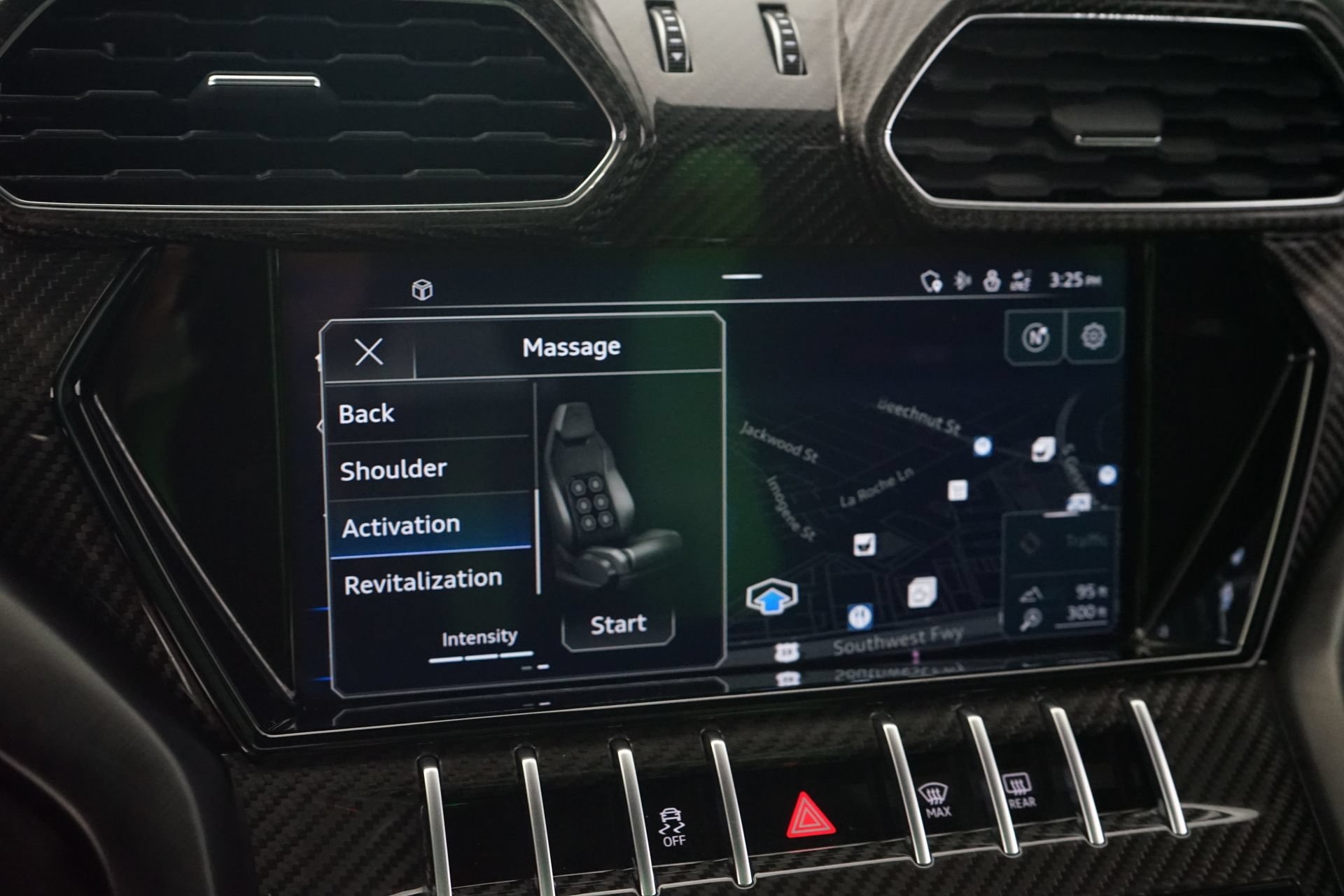 Used 2022 Lamborghini Urus AWD/4WD image 18