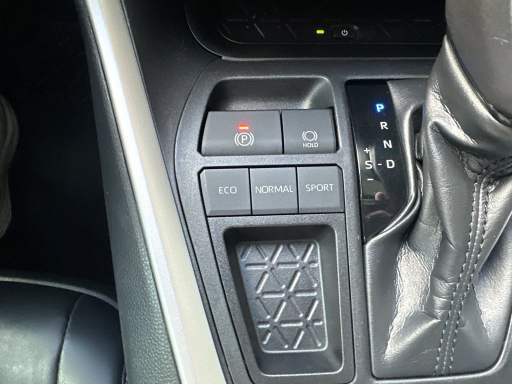 Certified 2019 Toyota RAV4 XLE Premium w/ Advanced Technology Package FWD image 29
