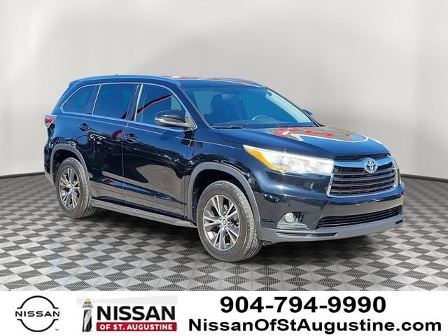 Used 2016 Toyota Highlander XLE image 1