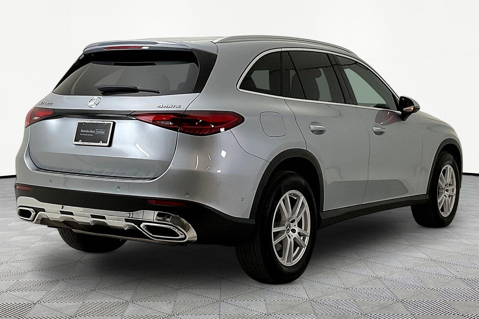 Certified 2025 Mercedes-Benz GLC 300 4MATIC image 6