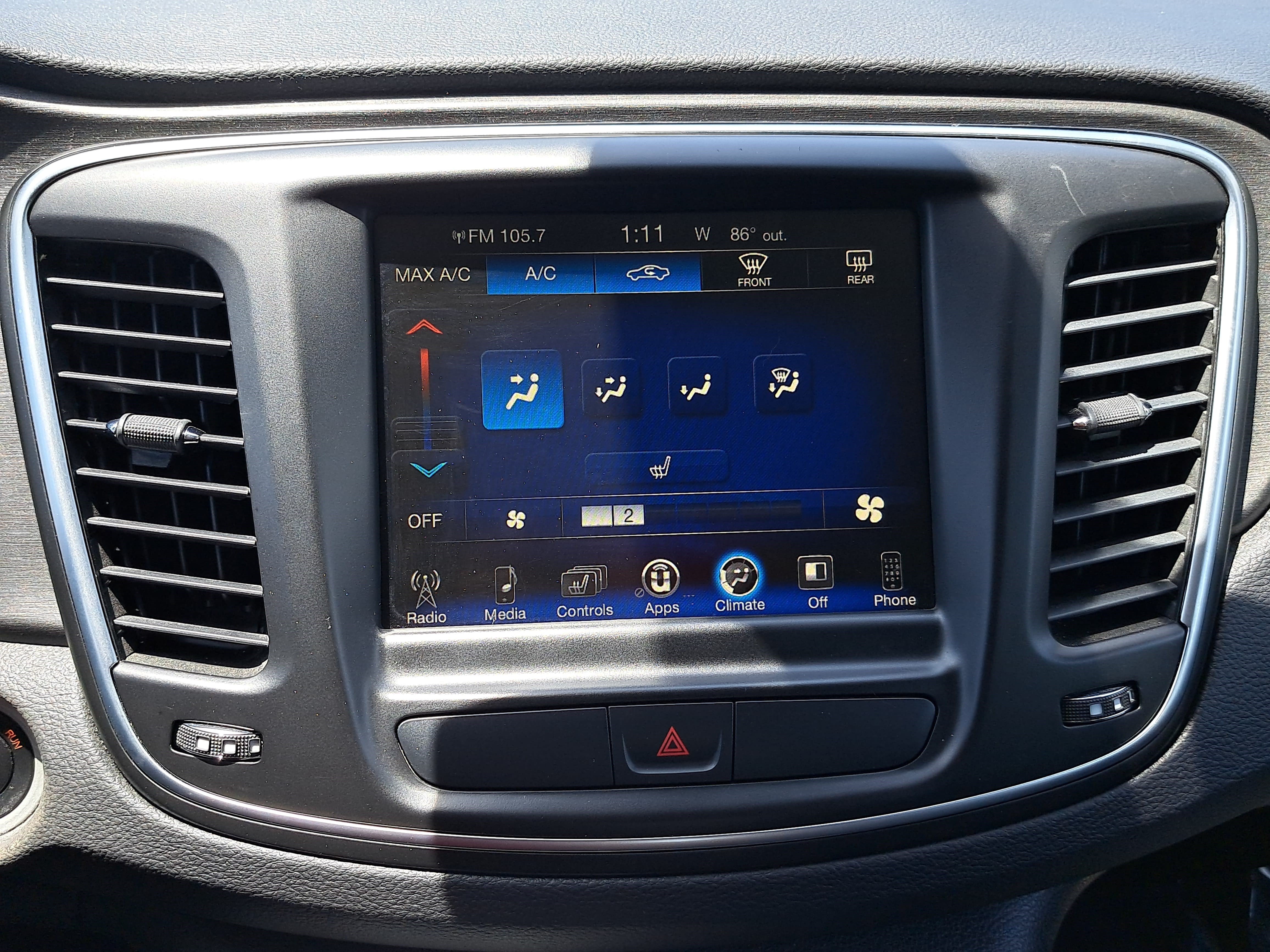 Used 2017 Chrysler 200 Limited Platinum FWD image 21
