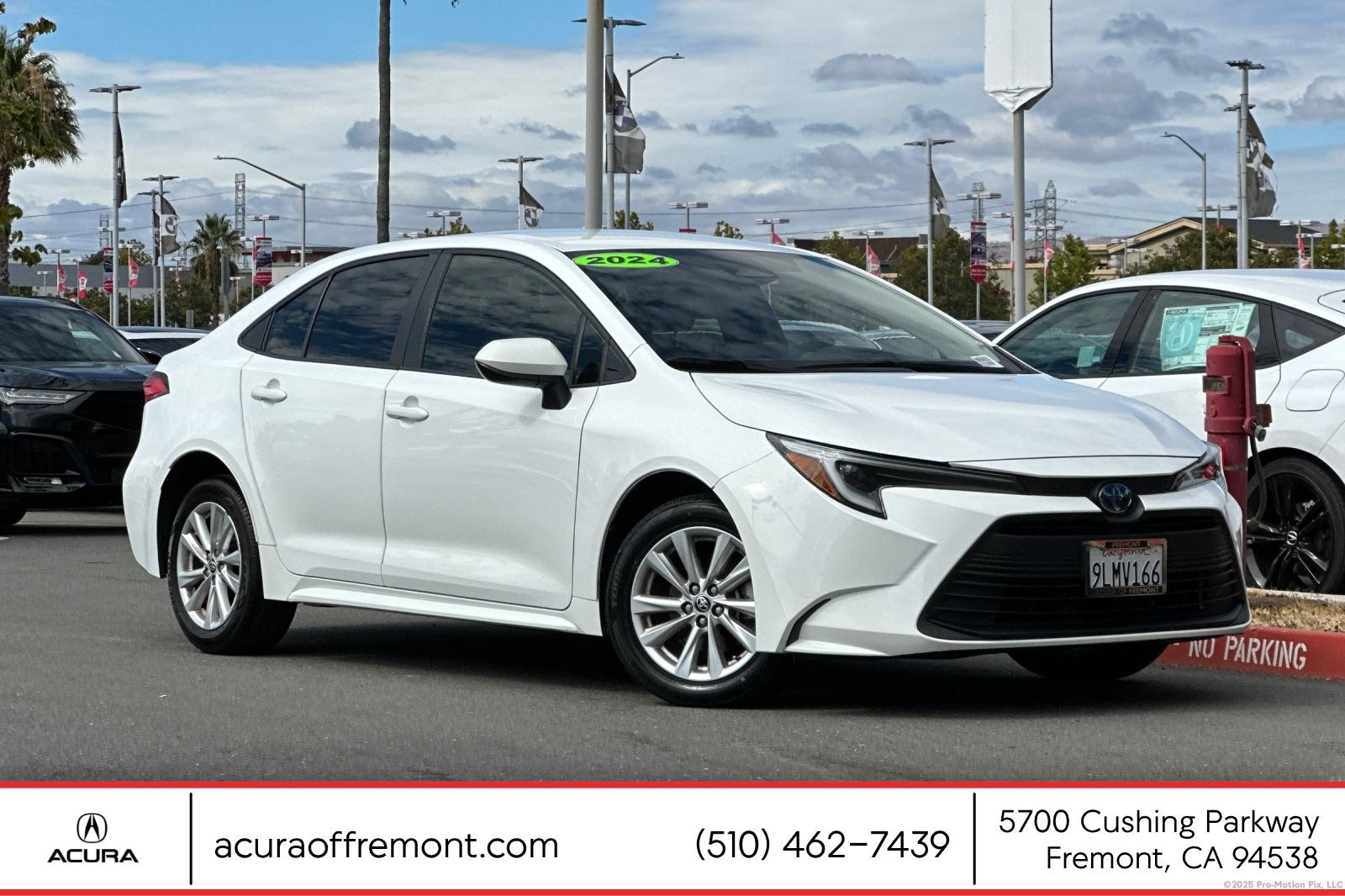 Used 2024 Toyota Corolla LE w/ LE Convenience Package