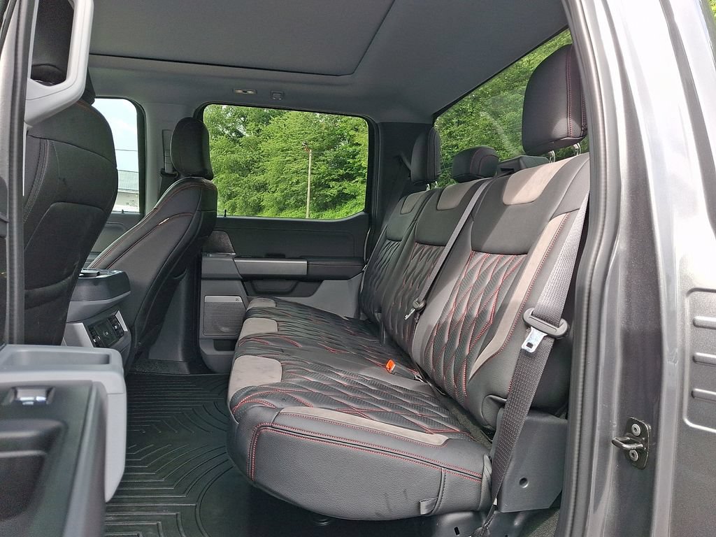 Used 2026 Ford F250 XLT w/ XLT Premium Package AWD/4WD image 10