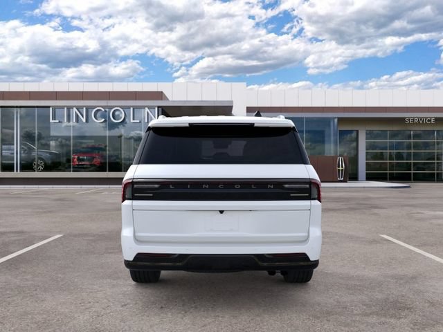 New 2025 Lincoln Navigator L Reserve AWD/4WD image 5