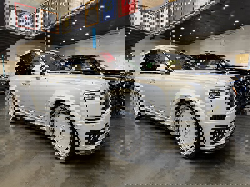 Used 2025 Rolls-Royce Cullinan image 1