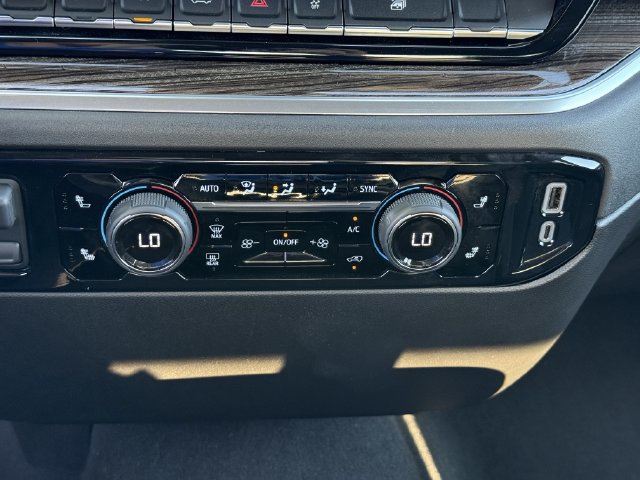 Used 2025 Chevrolet Silverado 1500 LT w/ Work Truck Package AWD/4WD image 18