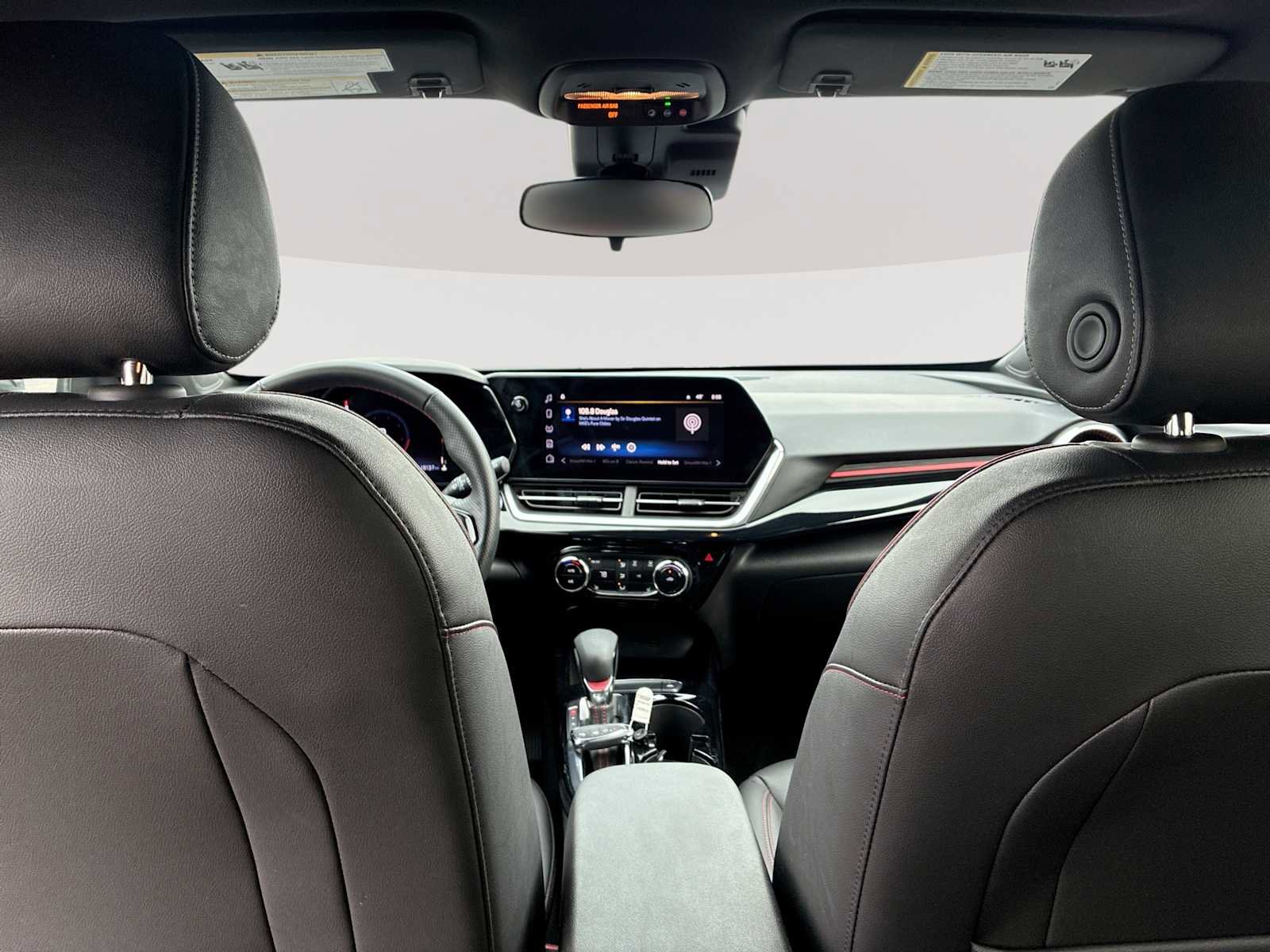 Used 2024 Chevrolet Trax RS w/ Driver Confidence Package image 19