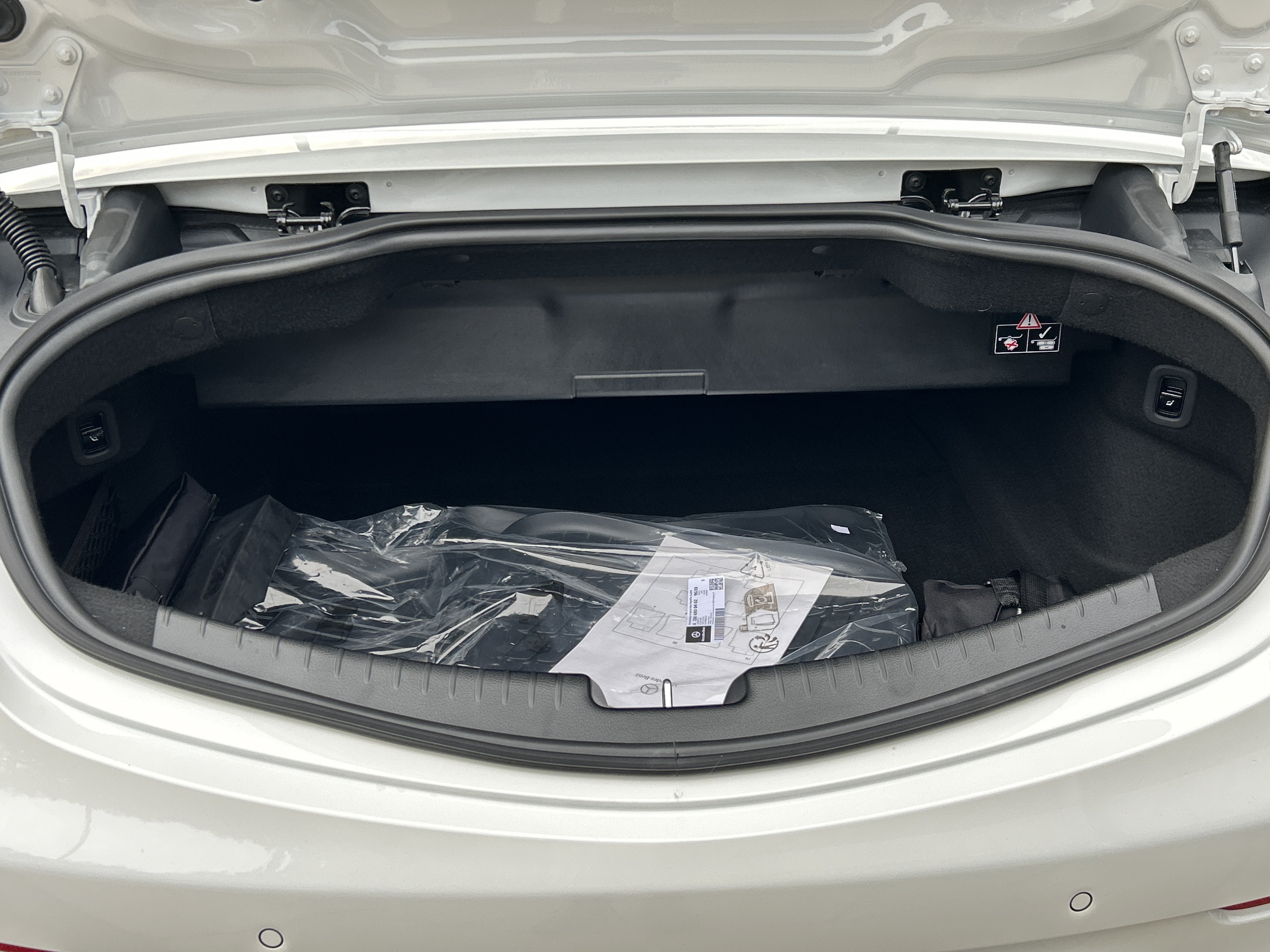 Certified 2026 Mercedes-Benz CLE 53 AMG 4MATIC Cabriolet image 18
