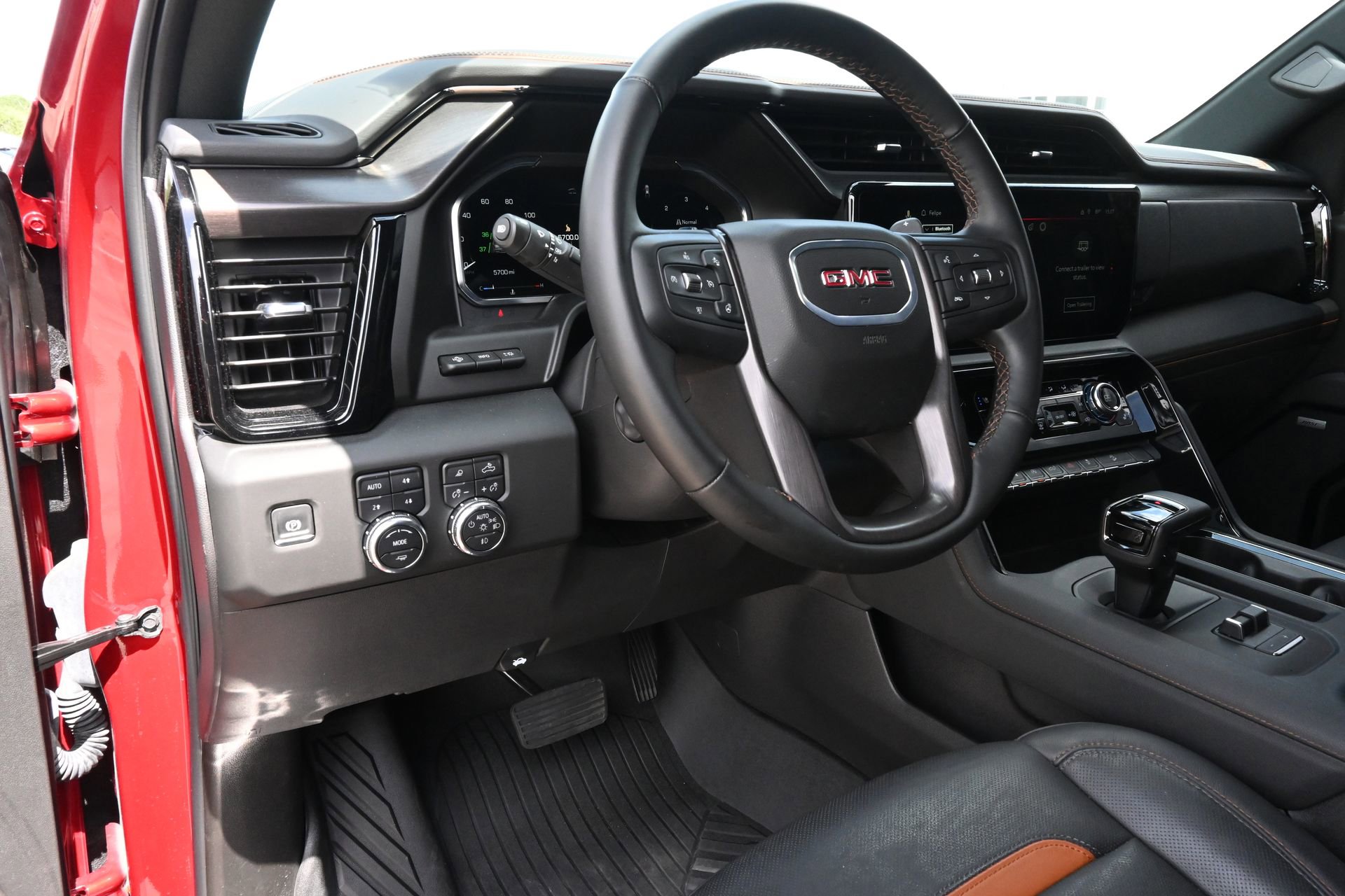 Used 2026 GMC Sierra 1500 AT4 w/ AT4 Premium Package AWD/4WD image 17