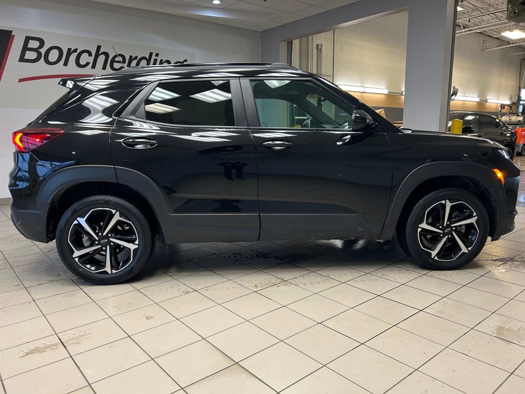 Used 2022 Chevrolet TrailBlazer RS w/ Technology Package image 10