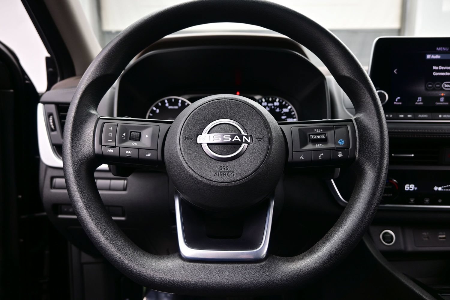 Used 2023 Nissan Rogue SV AWD/4WD image 27