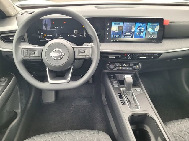 New 2026 Nissan Kicks SV w/ SV Premium Package image 7