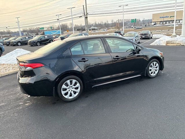 Certified 2023 Toyota Corolla LE image 6