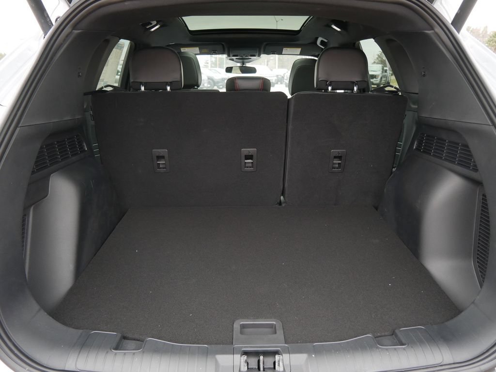New 2026 Ford Escape ST-Line w/ Tech Pack #1 AWD/4WD image 11