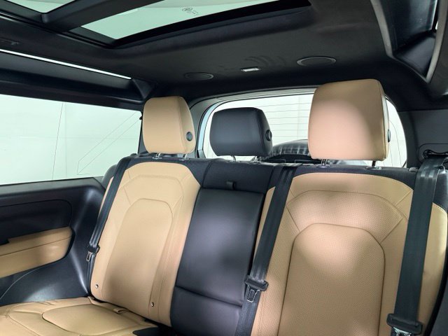 New 2026 Land Rover Defender 90 V8 AWD/4WD image 29