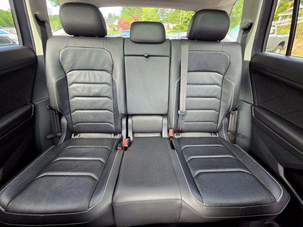 Used 2019 Volkswagen Tiguan SEL Premium AWD/4WD image 42