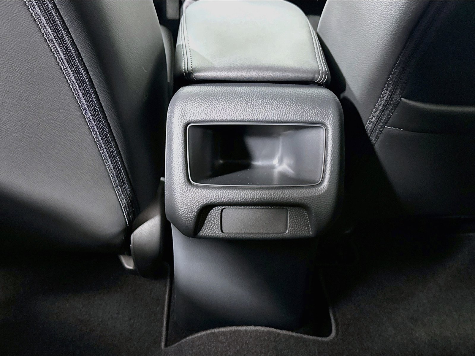 Used 2027 Honda HR-V EX-L image 28