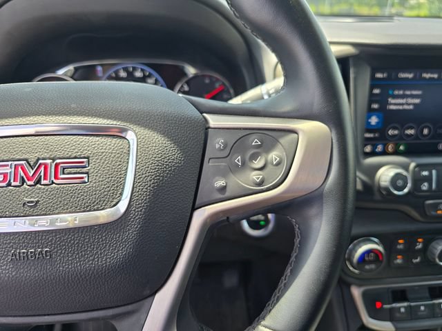 Used 2023 GMC Terrain Denali w/ Denali Premium Package AWD/4WD image 30