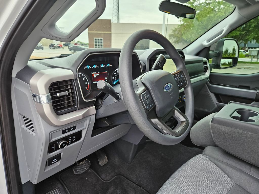 Used 2023 Ford F150 XLT w/ Trailer Tow Package image 23