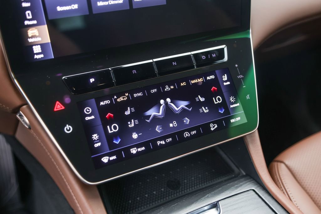 Used 2023 Maserati Grecale GT image 17