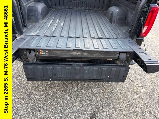 Used 2019 GMC Sierra 1500 SLT w/ SLT Premium Plus Package AWD/4WD image 15