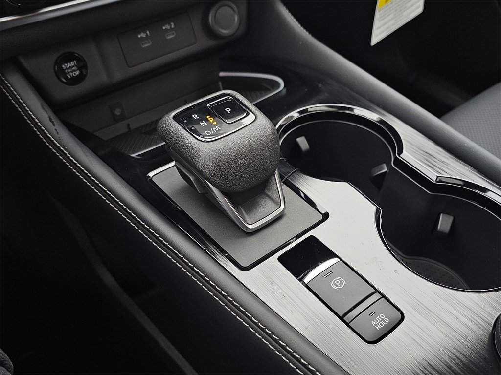 New 2026 Nissan Rogue Platinum image 25