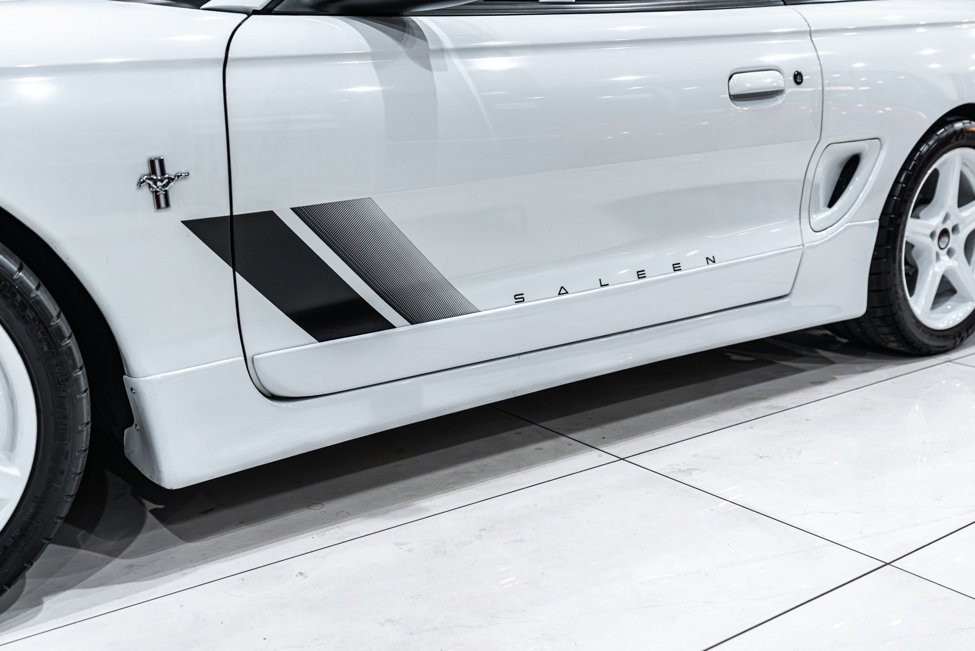 Used 1997 Ford Mustang Convertible image 38