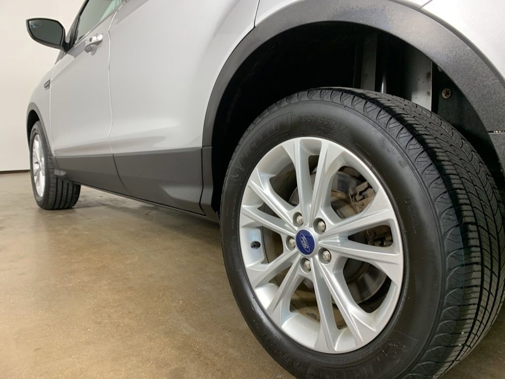 Used 2019 Ford Escape SEL AWD/4WD image 15