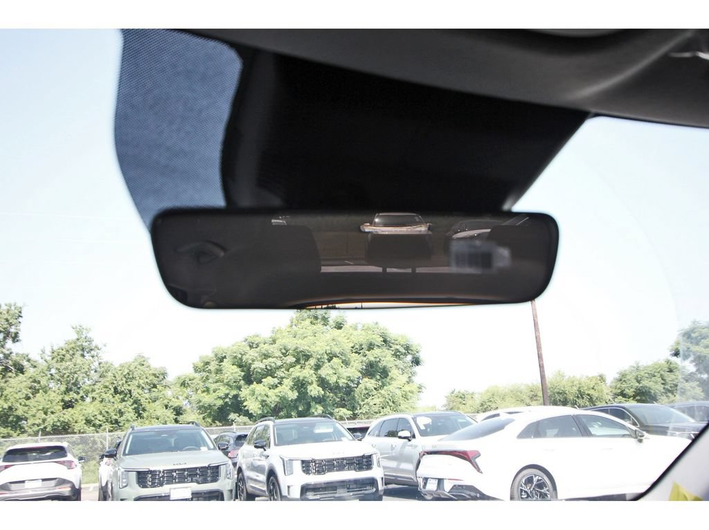 New 2026 Kia Seltos S FWD image 24