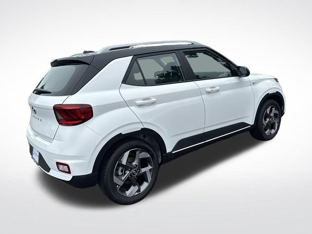 New 2026 Hyundai Venue SEL FWD image 13