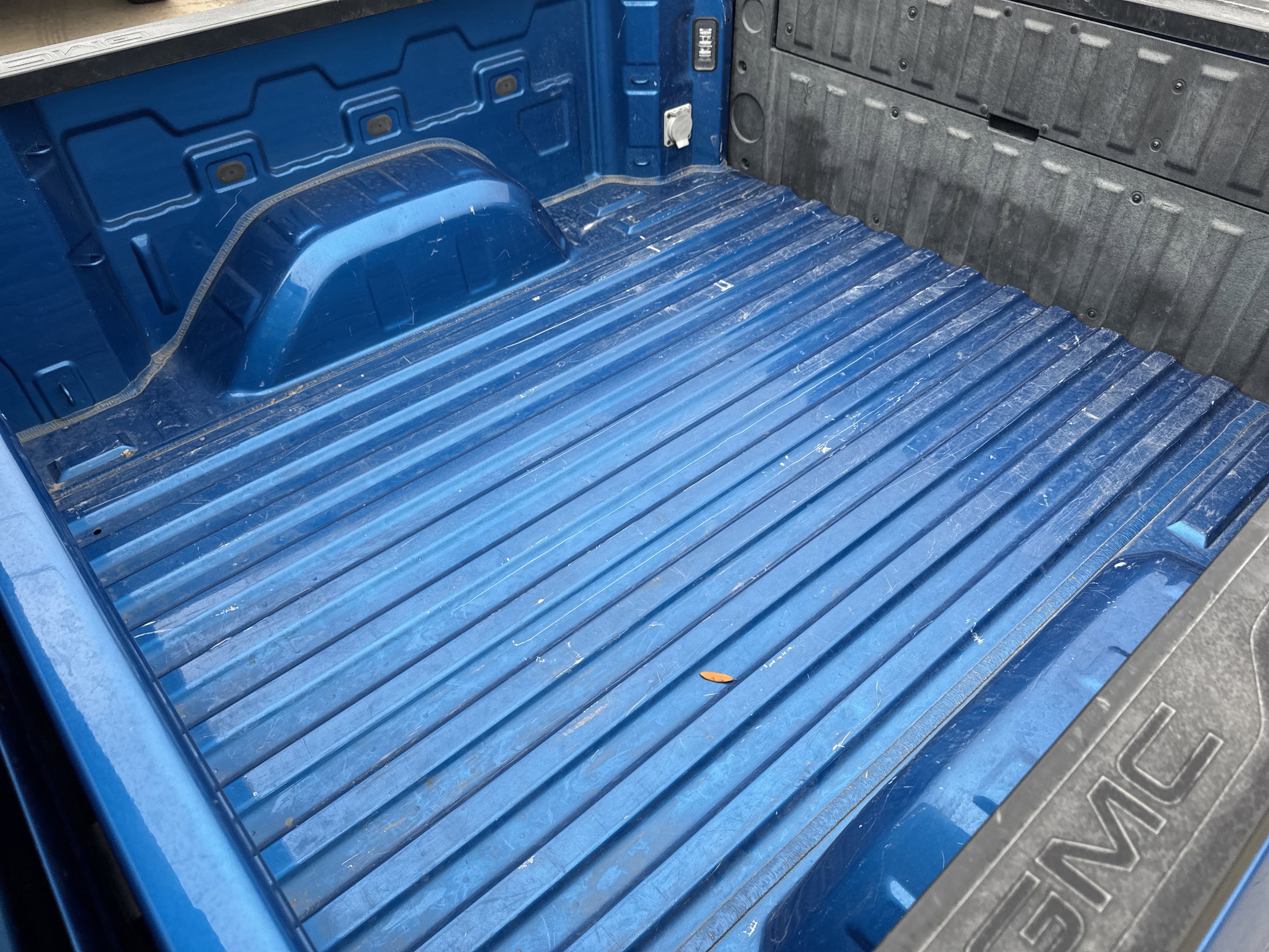 Used 2022 GMC Sierra 1500 Elevation image 62