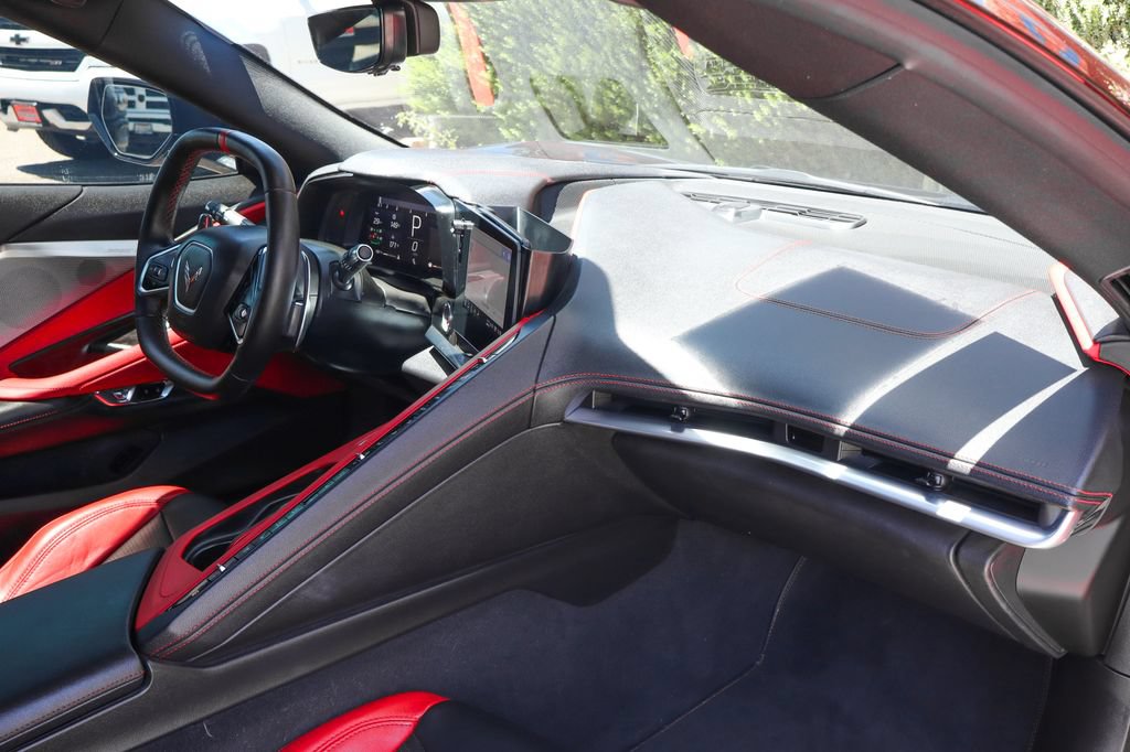 Used 2021 Chevrolet Corvette Stingray Preferred Cpe w/ Z51 Performance Package RWD image 45