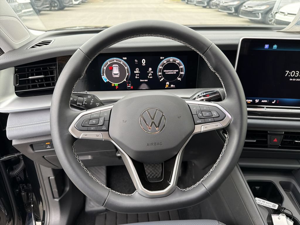 New 2026 Volkswagen Tiguan SE FWD image 24