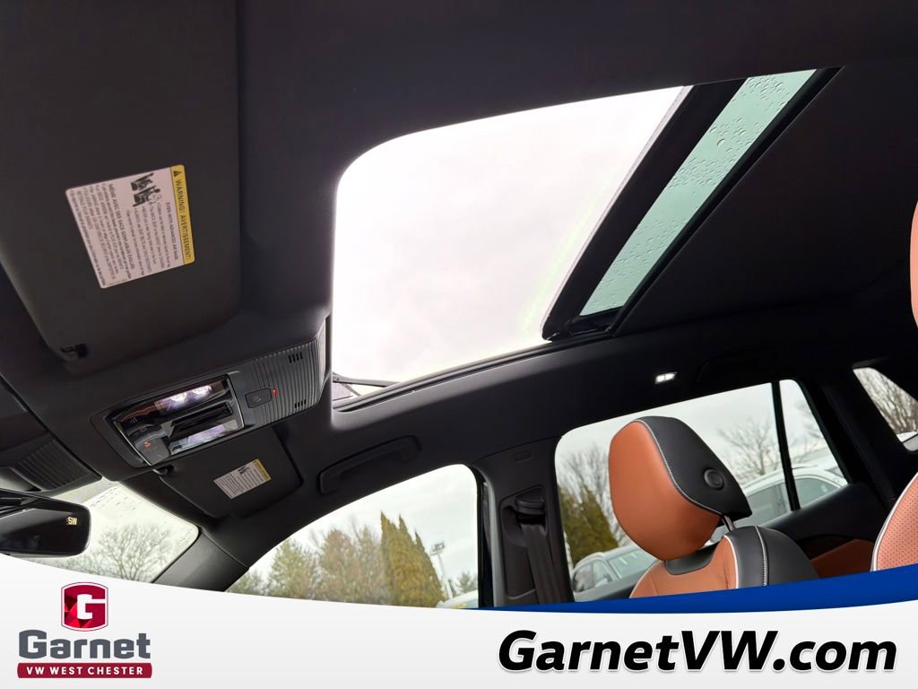 New 2026 Volkswagen Tiguan SEL R-Line image 19