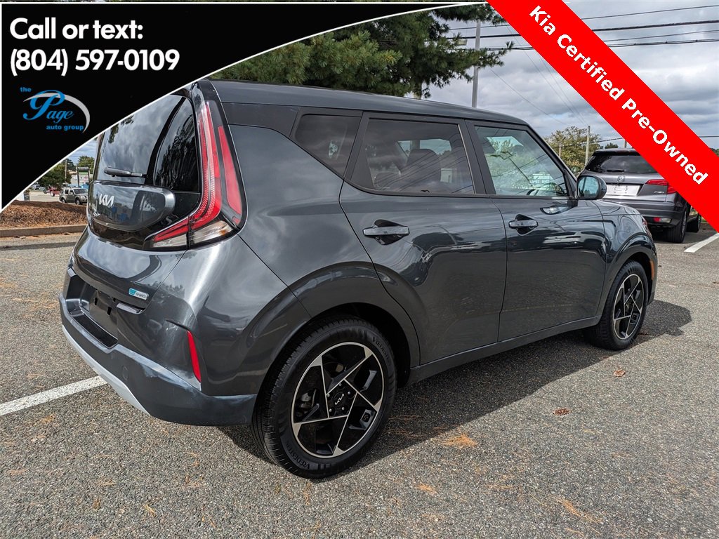 Used 2023 Kia Soul EX image 4