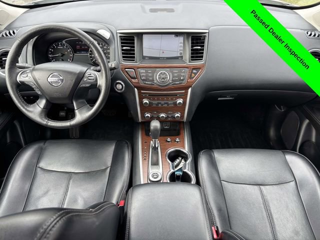 Used 2020 Nissan Pathfinder Platinum w/ Cargo Package image 34