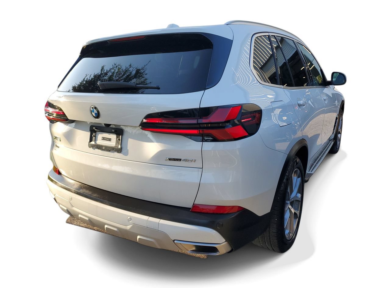 Used 2026 BMW X5 xDrive40i AWD/4WD image 4