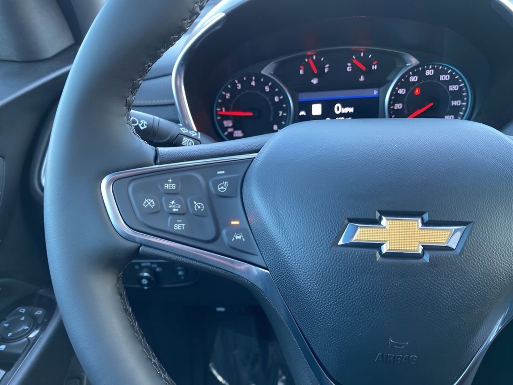 Used 2024 Chevrolet Equinox Premier image 27