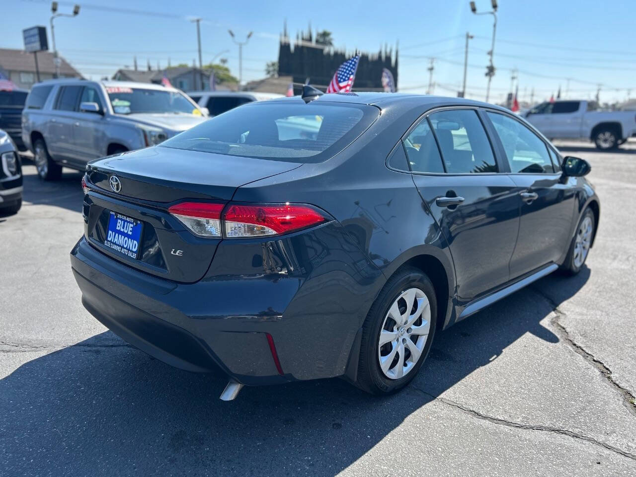 Used 2024 Toyota Corolla LE image 7