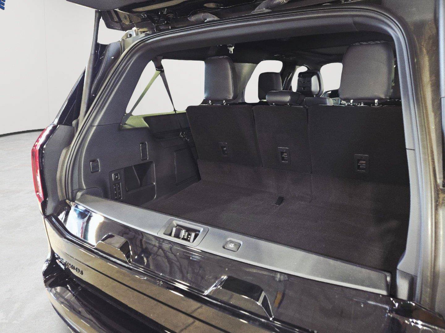 New 2026 Ford Expedition Max Platinum w/ Stealth Performance Package AWD/4WD image 49