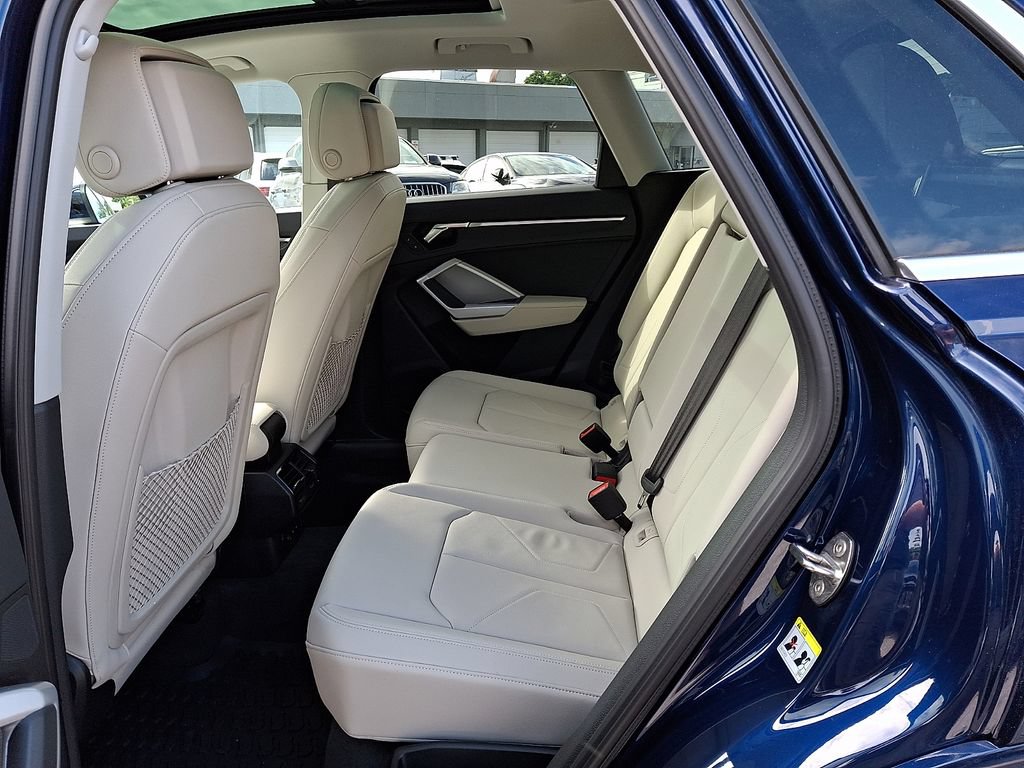 Certified 2024 Audi Q3 2.0T Premium Plus w/ Premium Plus Package AWD/4WD image 10