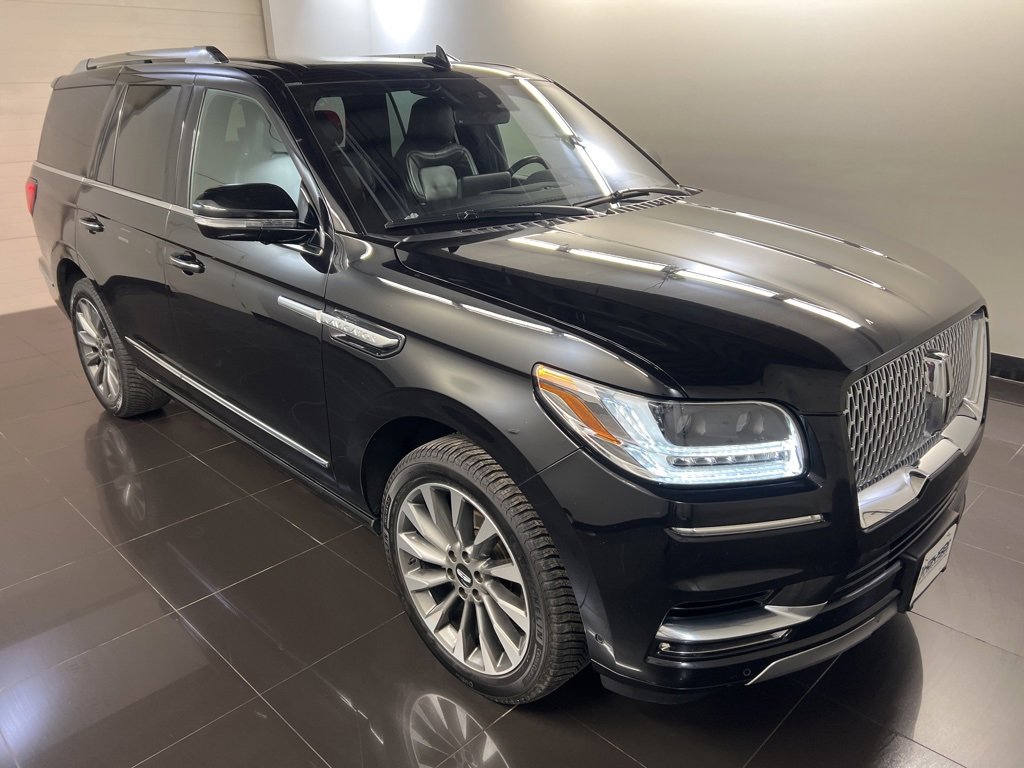 Used 2020 Lincoln Navigator Reserve w/ Luxury Package image 1