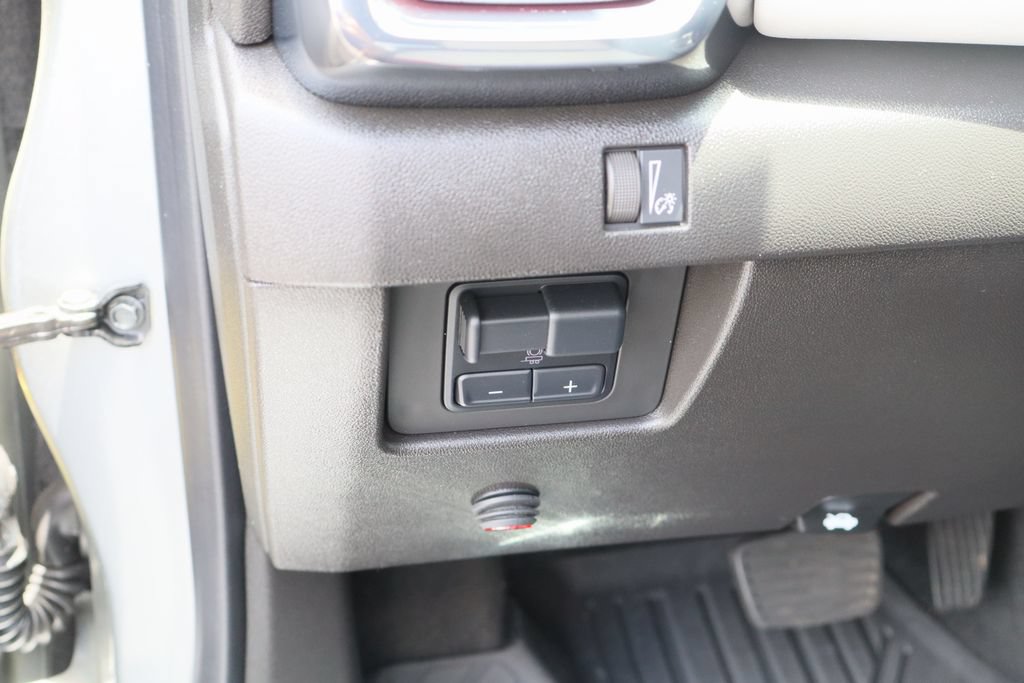 Certified 2024 GMC Canyon AT4X AWD/4WD image 13