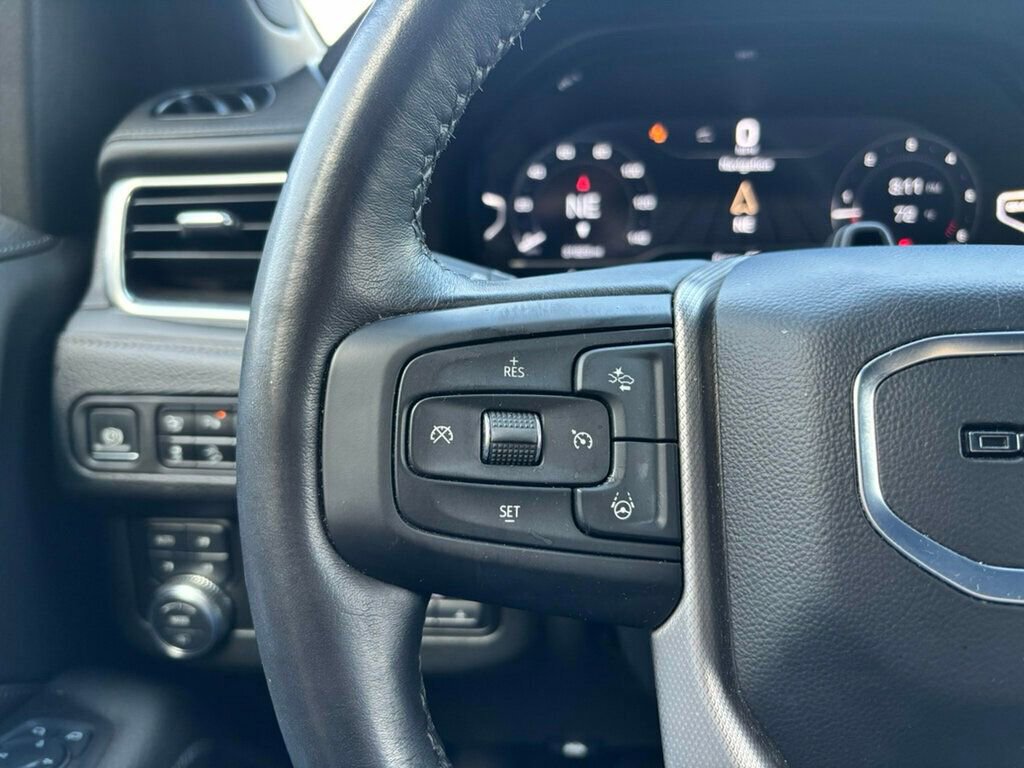 Used 2024 GMC Yukon XL Denali w/ Advanced Technology Package image 40