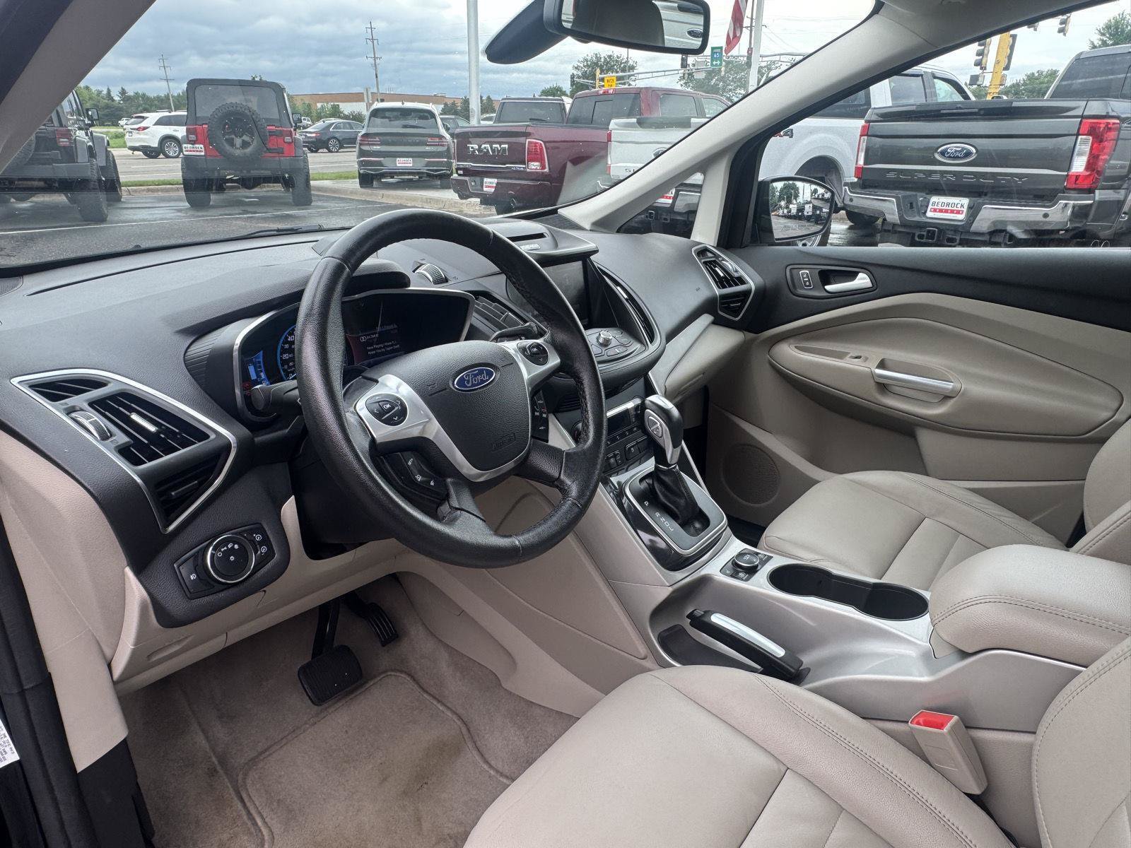 Used 2013 Ford C-MAX Energi SEL FWD image 16