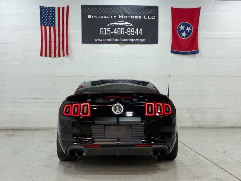 Used 2013 Ford Mustang Shelby GT500 RWD image 5