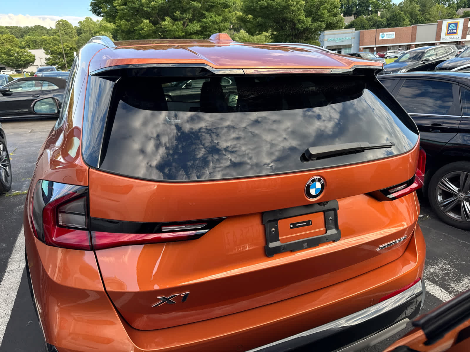 Used 2025 BMW X1 xDrive28i AWD/4WD image 10