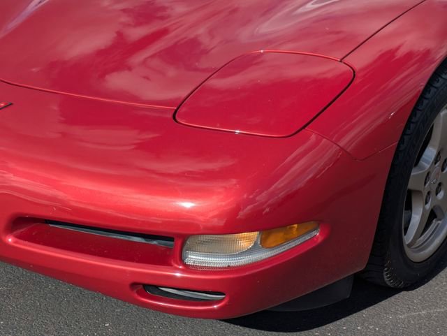 Used 1998 Chevrolet Corvette Convertible w/ Memory Pkg image 9