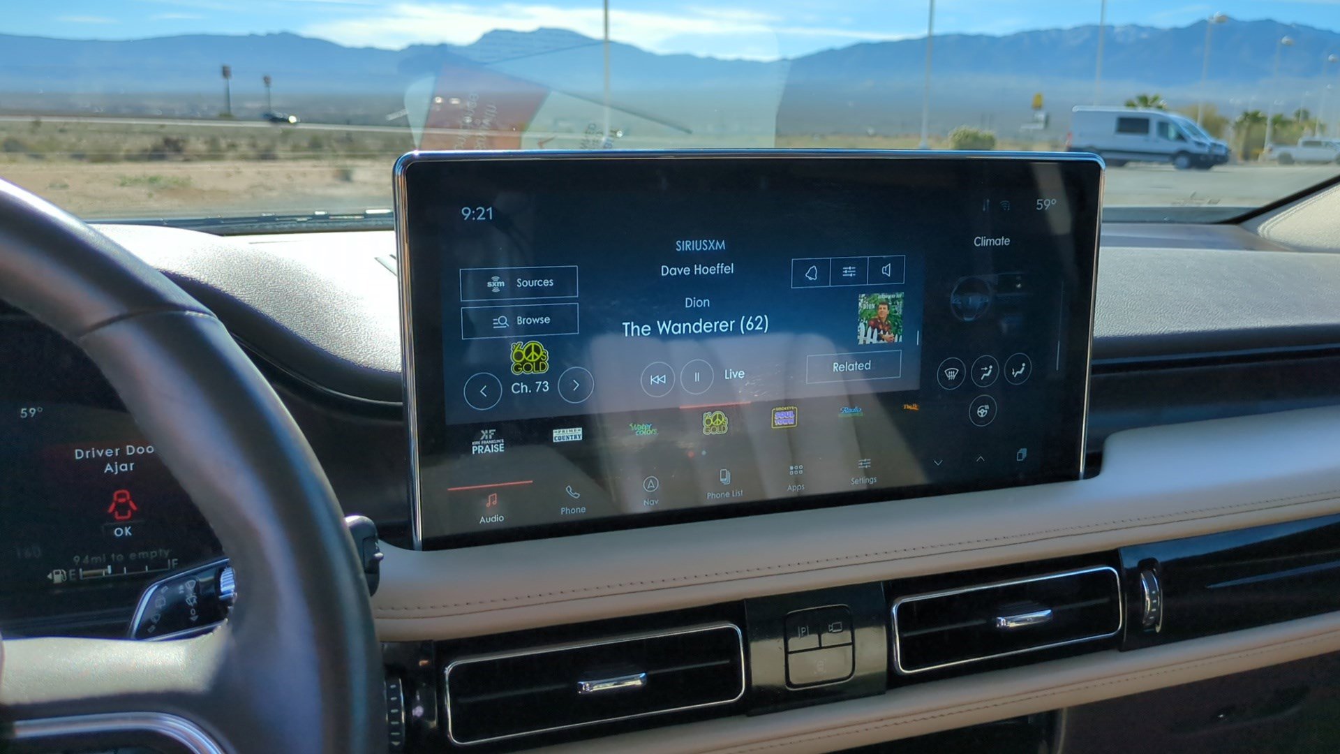 Used 2023 Lincoln Nautilus Reserve image 23