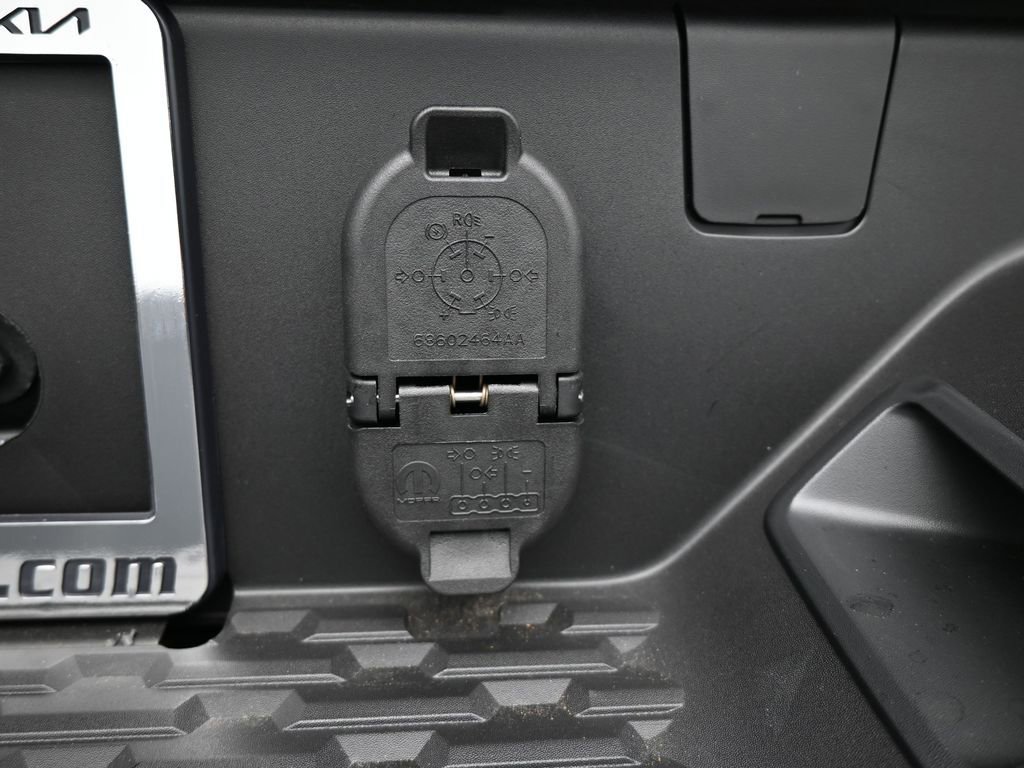 New 2026 RAM 1500 Classic Warlock image 37